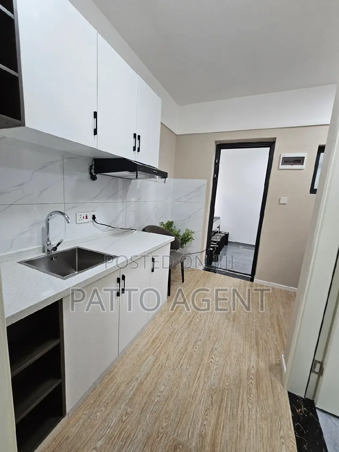 Studio Apartment for Sale in Kilimani's Naivasha Road - Modern Design in Kilimani