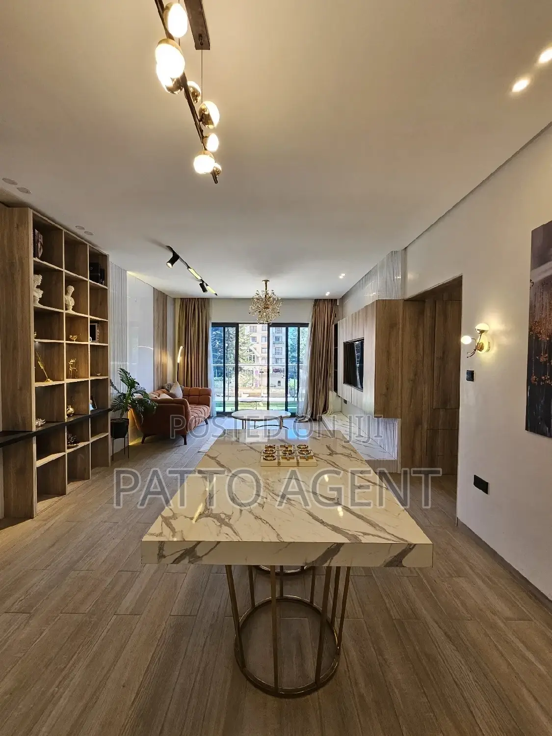 Lavington's Valley Arcade: 3-Bedroom Apartment Up for Grabs in Valley Arcade
