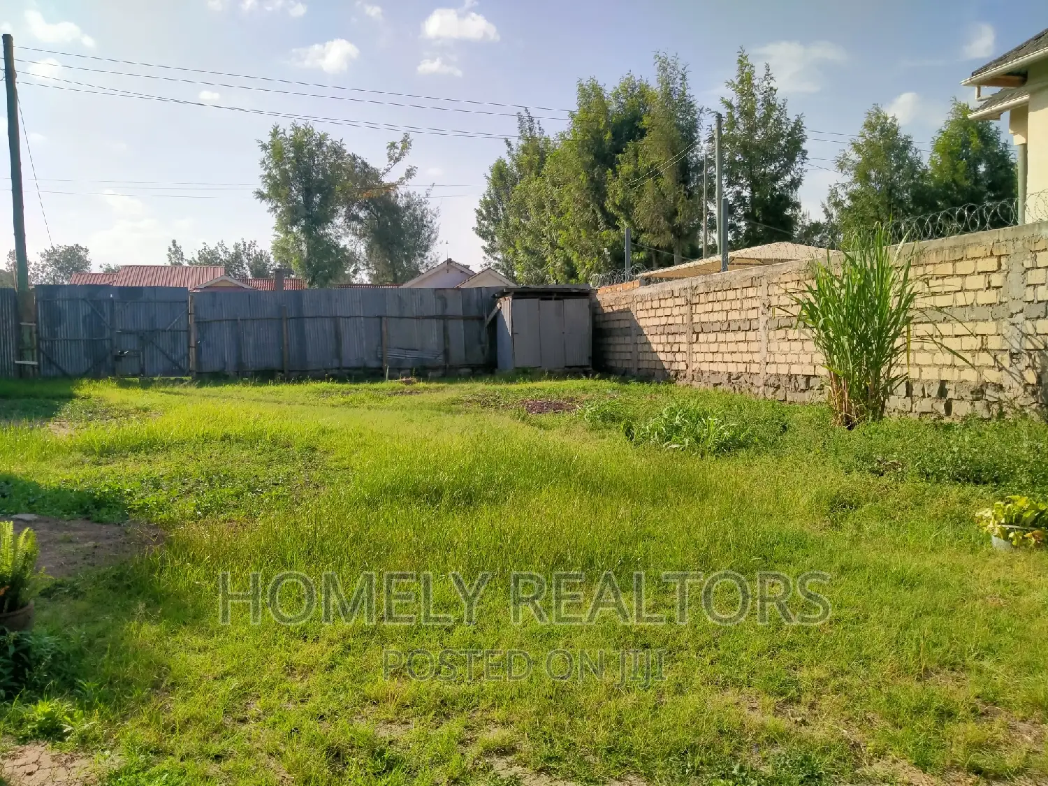 8th Acre Plot: Eighth Acre Nkoroi Gated Estate with 1-BDRM Bungalow in Kiserian