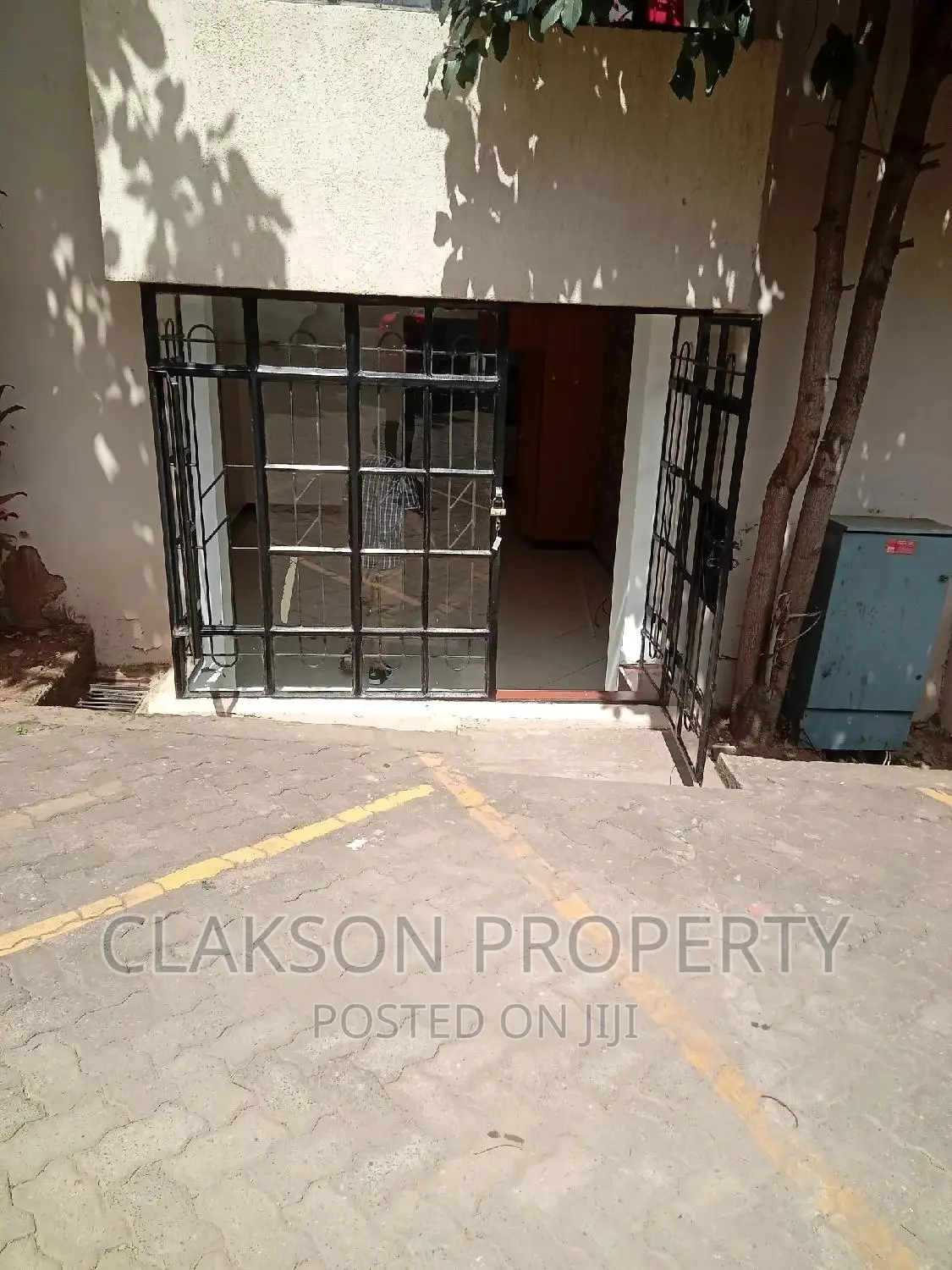 Riara Road, Kilimani - Modern 1-Bedroom Bedsitter for Rent in Kilimani