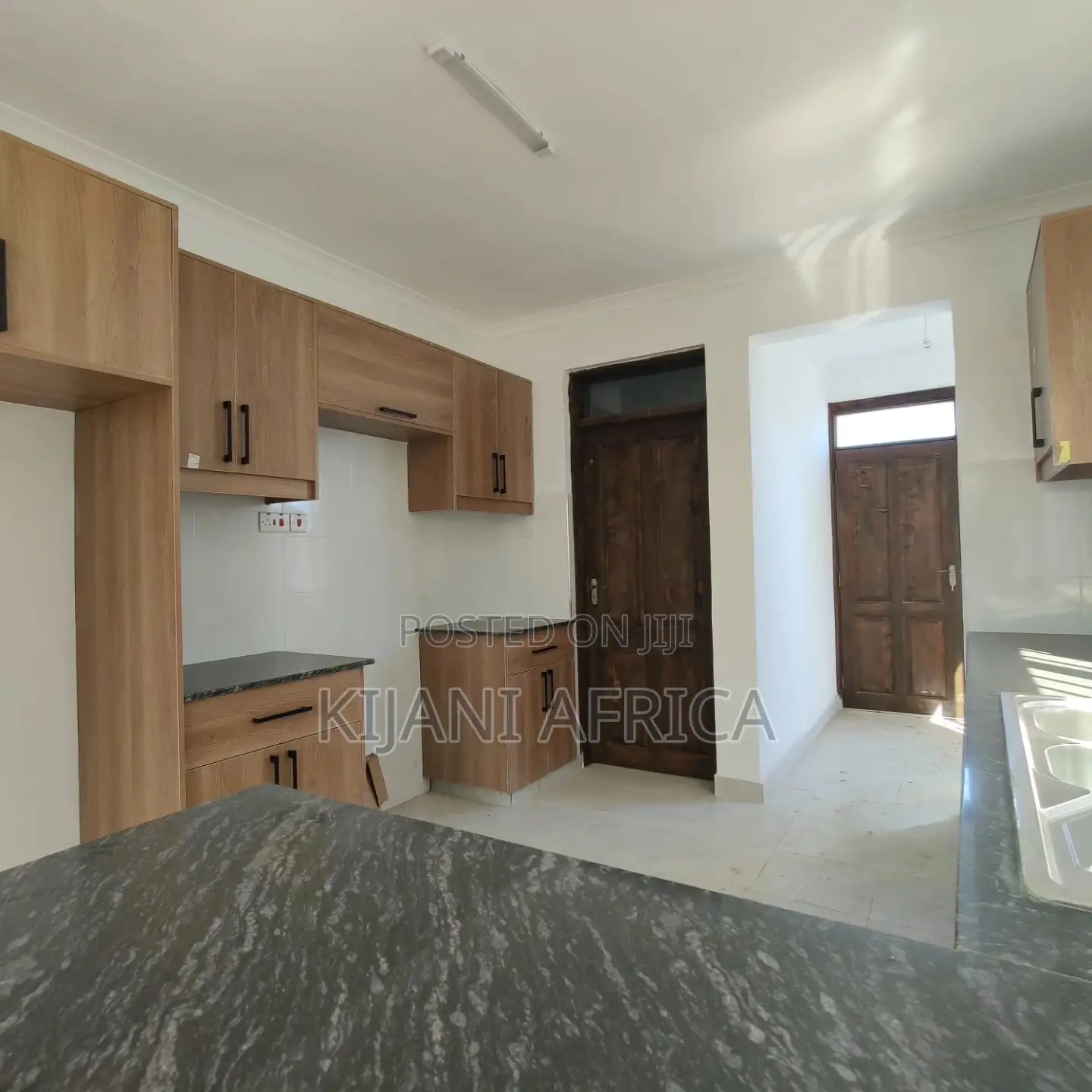 Spacious 3-Bedroom Bungalow for Sale in Joska in Joska