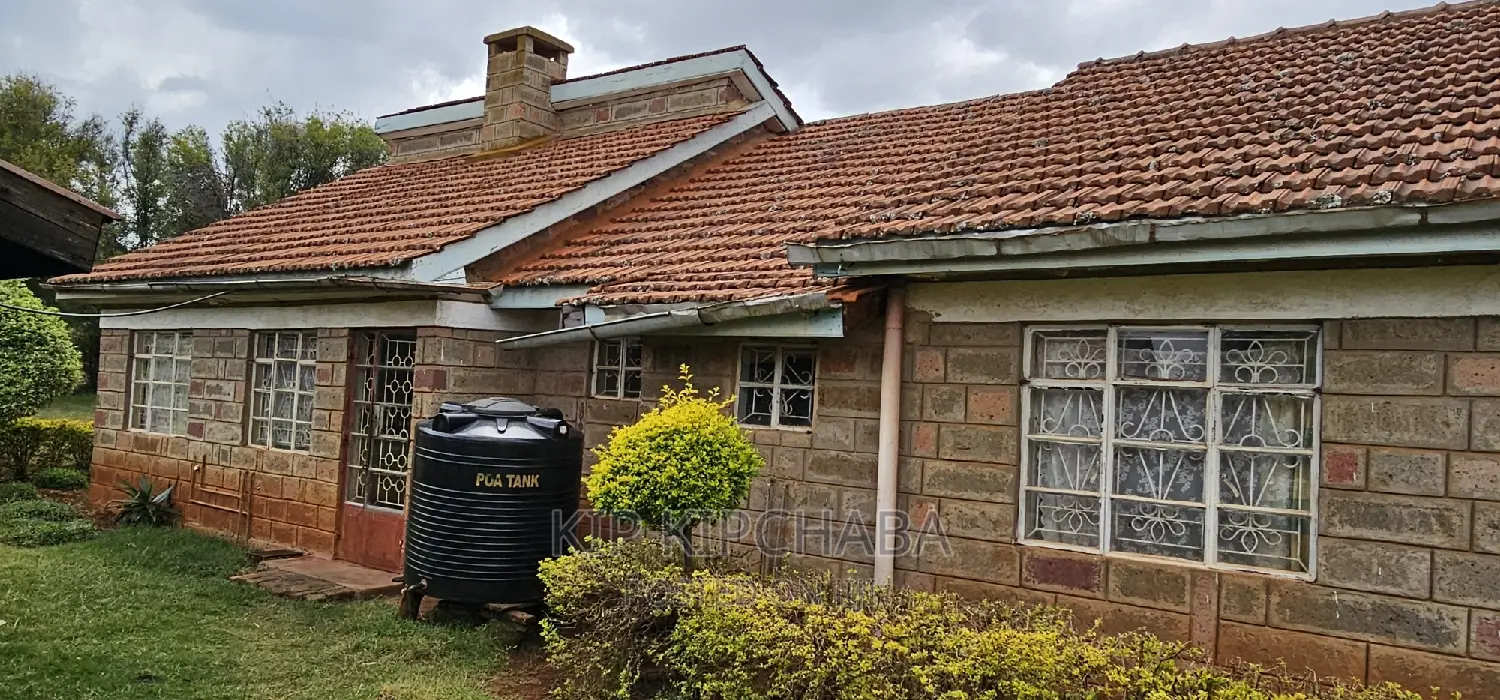 3-Bedroom Bungalow in sought-after Kimorning, Illula - For Sale in Illula