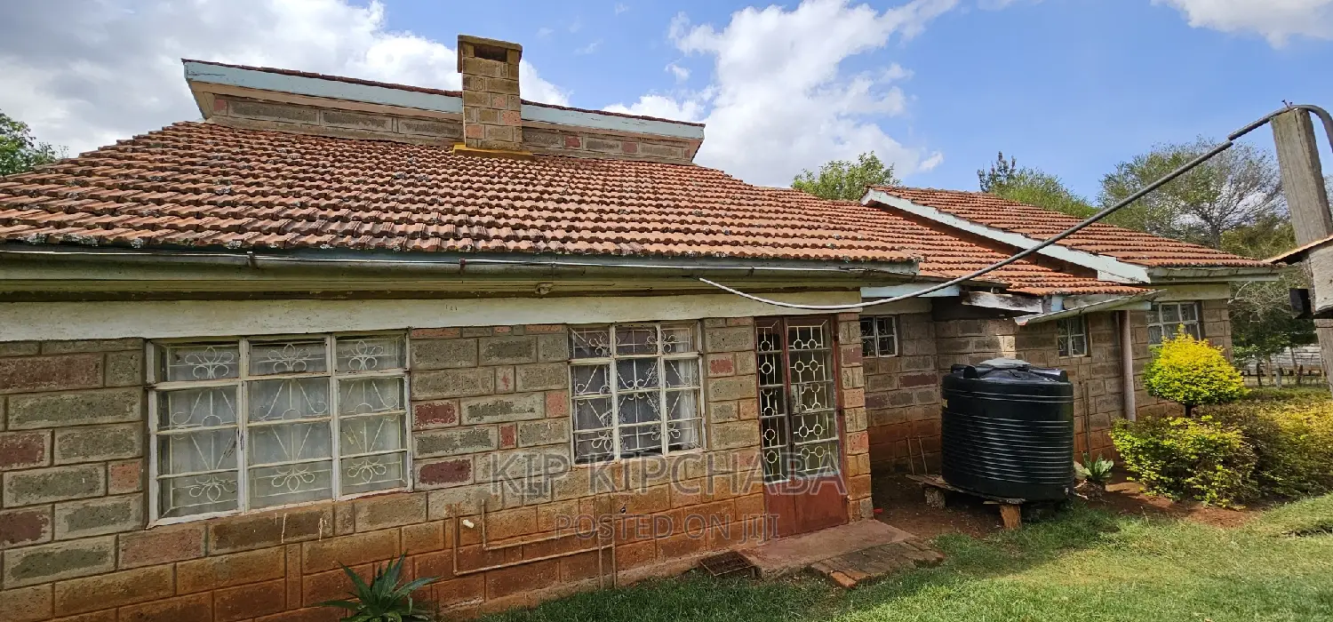 3-Bedroom Bungalow in sought-after Kimorning, Illula - For Sale in Illula