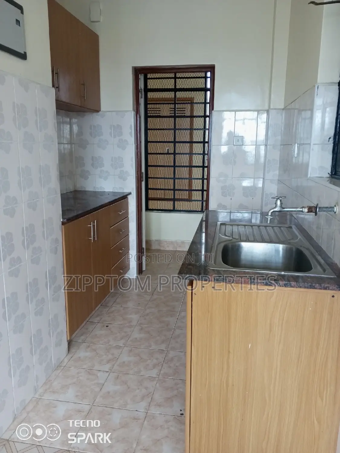 2bdrm Apartment in Ghadhi Avenue, Nairobi West for rent in Nairobi West