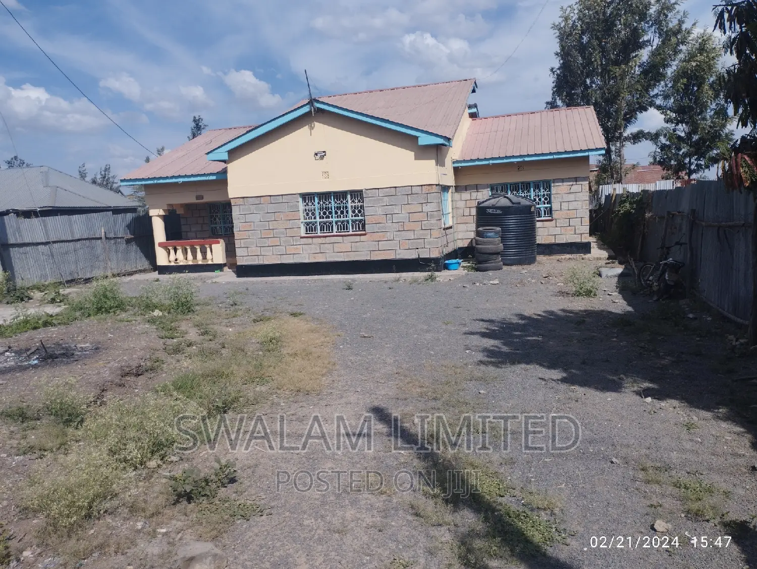 Kitengela Bungalow Rental: 3 Bedrooms, Modern Design - Move In Today! in Kitengela