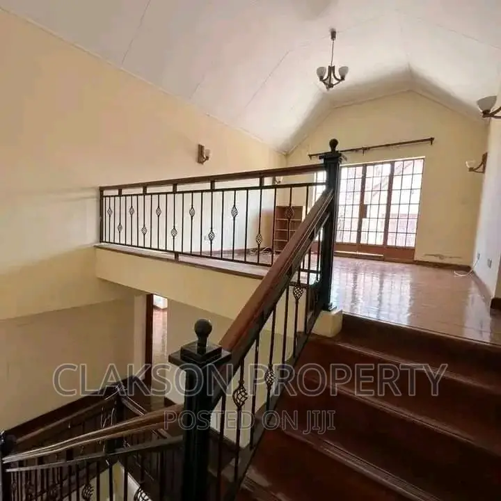 Townhouse for Rent: 5 Bedrooms in Lavington's Terrace in Lavington