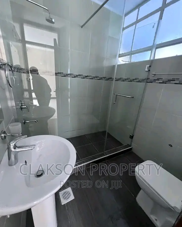 Kilimani 3-Bedroom Apartment for Short-Term Rent in Kilimani