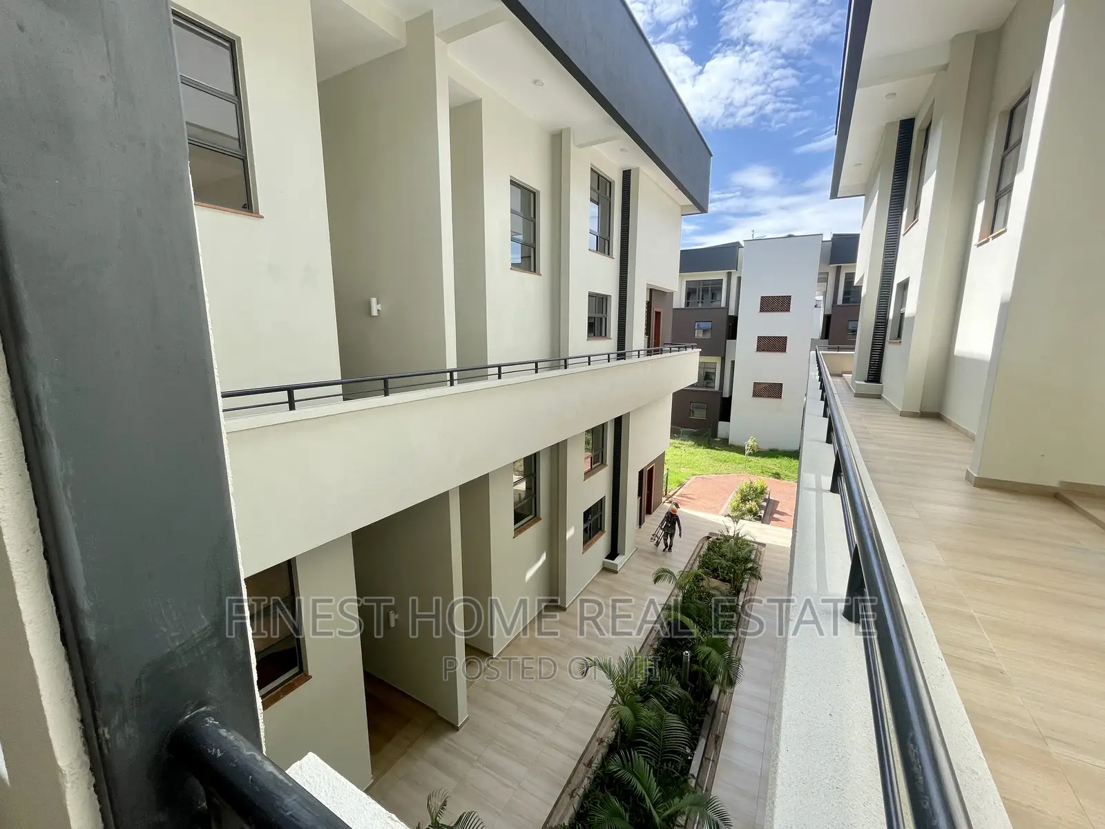 Spacious 4-Bedroom Duplex for Rent in Loft Residence, Runda in Runda