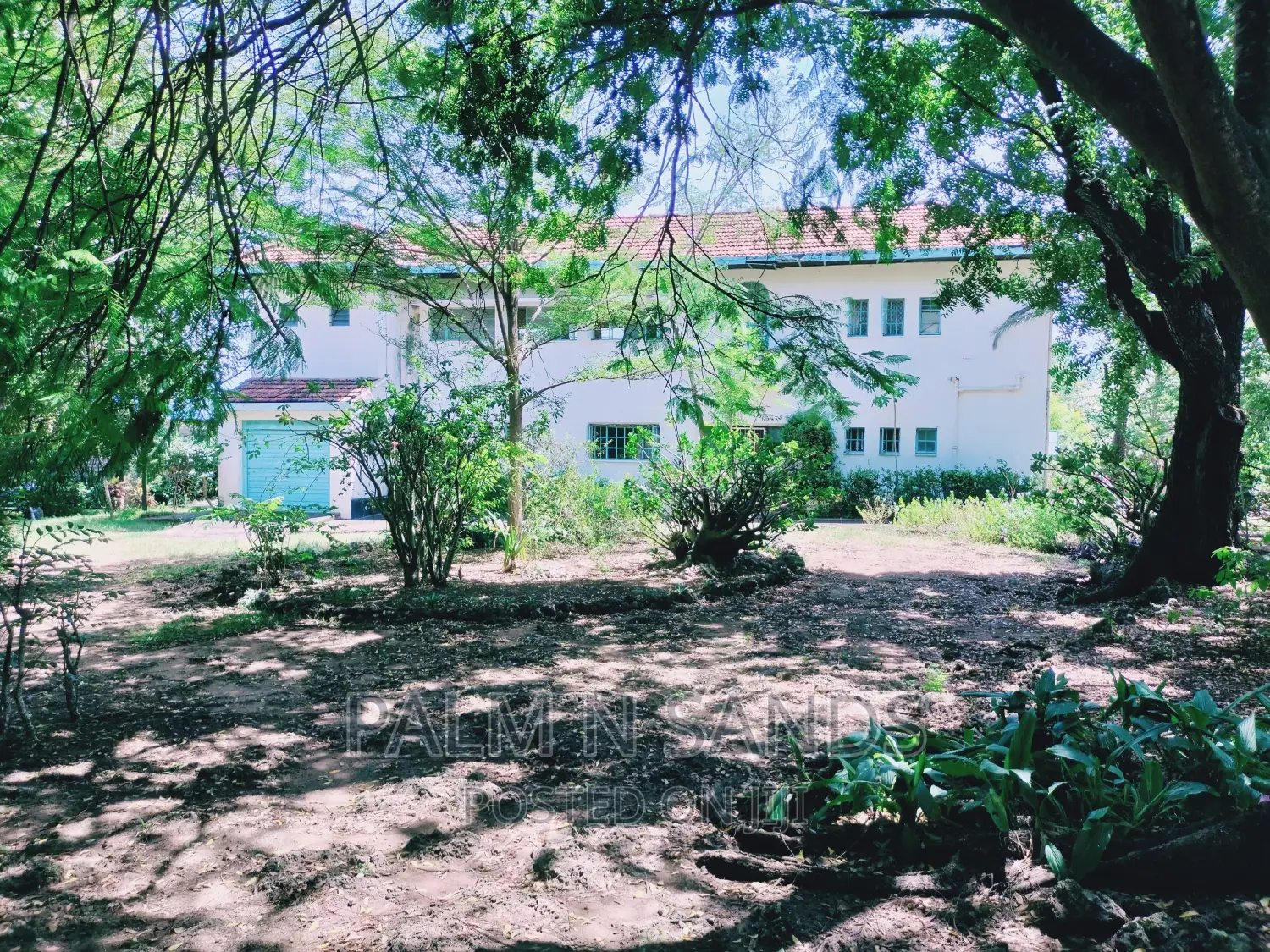Maisonette with 3 Bedrooms in Shelly Beach - For Sale in Shelly Beach