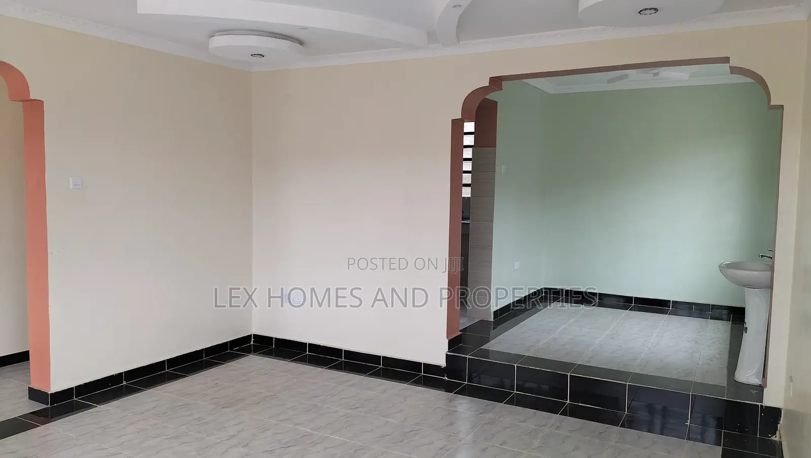 Impressive 3-Bedroom Bungalow in High-Demand Rimpa - Now Available! in Rimpa