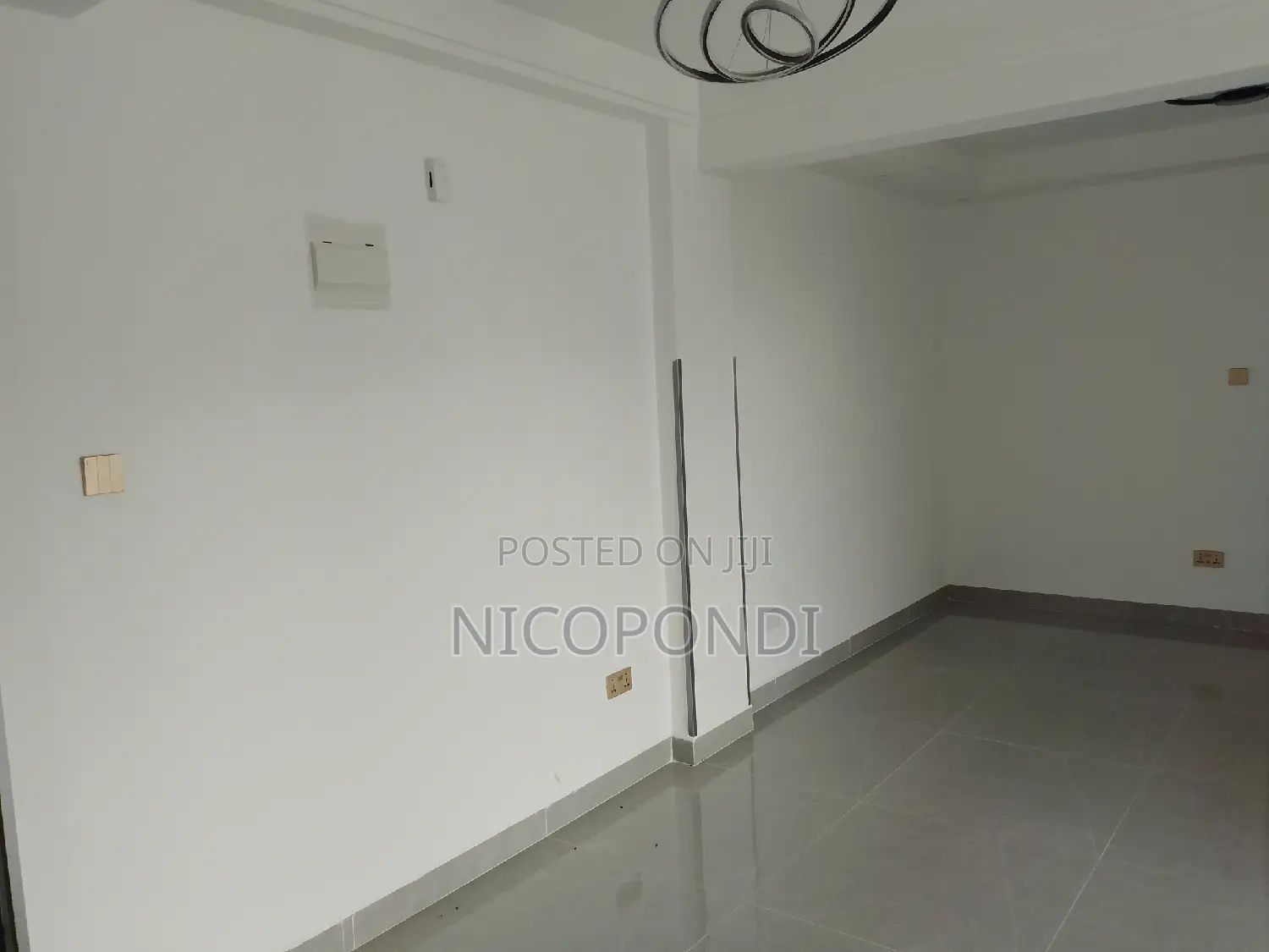 Elegant 2-Bedroom Apartment in Valley Arcade - Your Dream Home Awaits in Valley Arcade