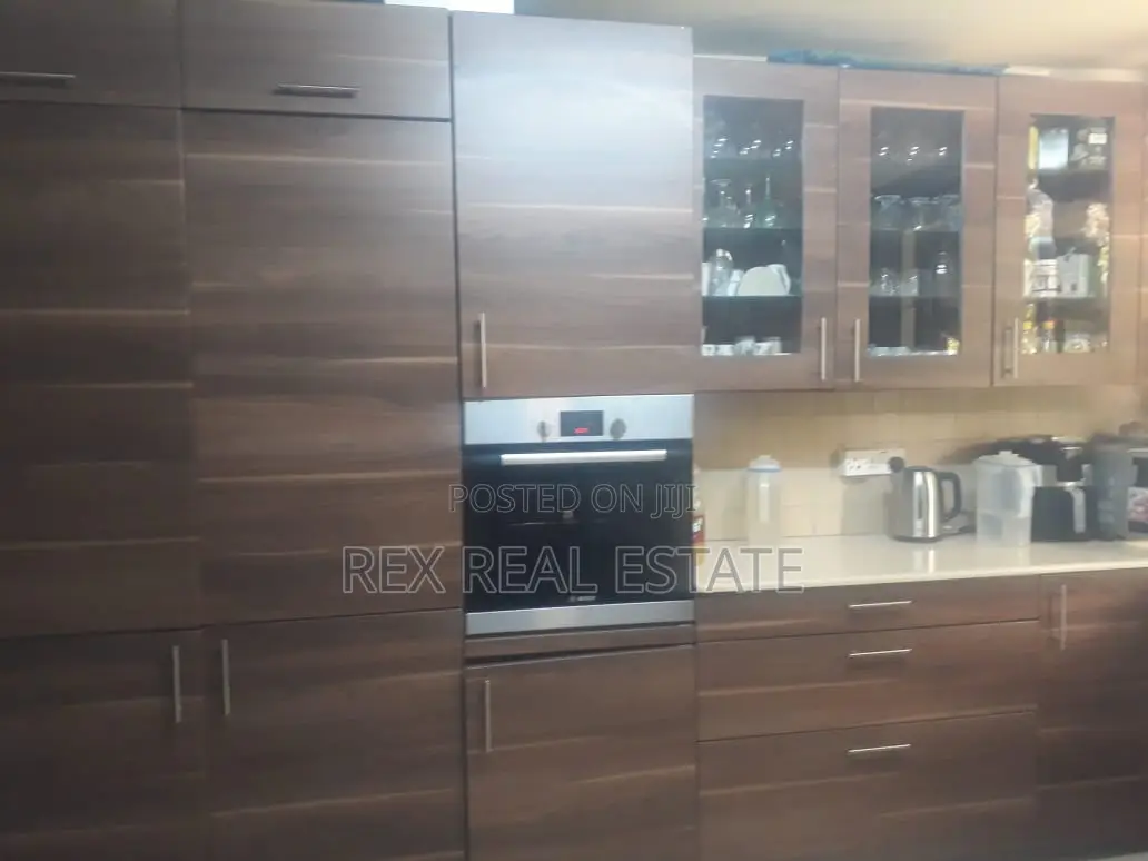 5-bedroom Mansion in Exclusive Lavington, Muthangari - For Sale in Muthangari