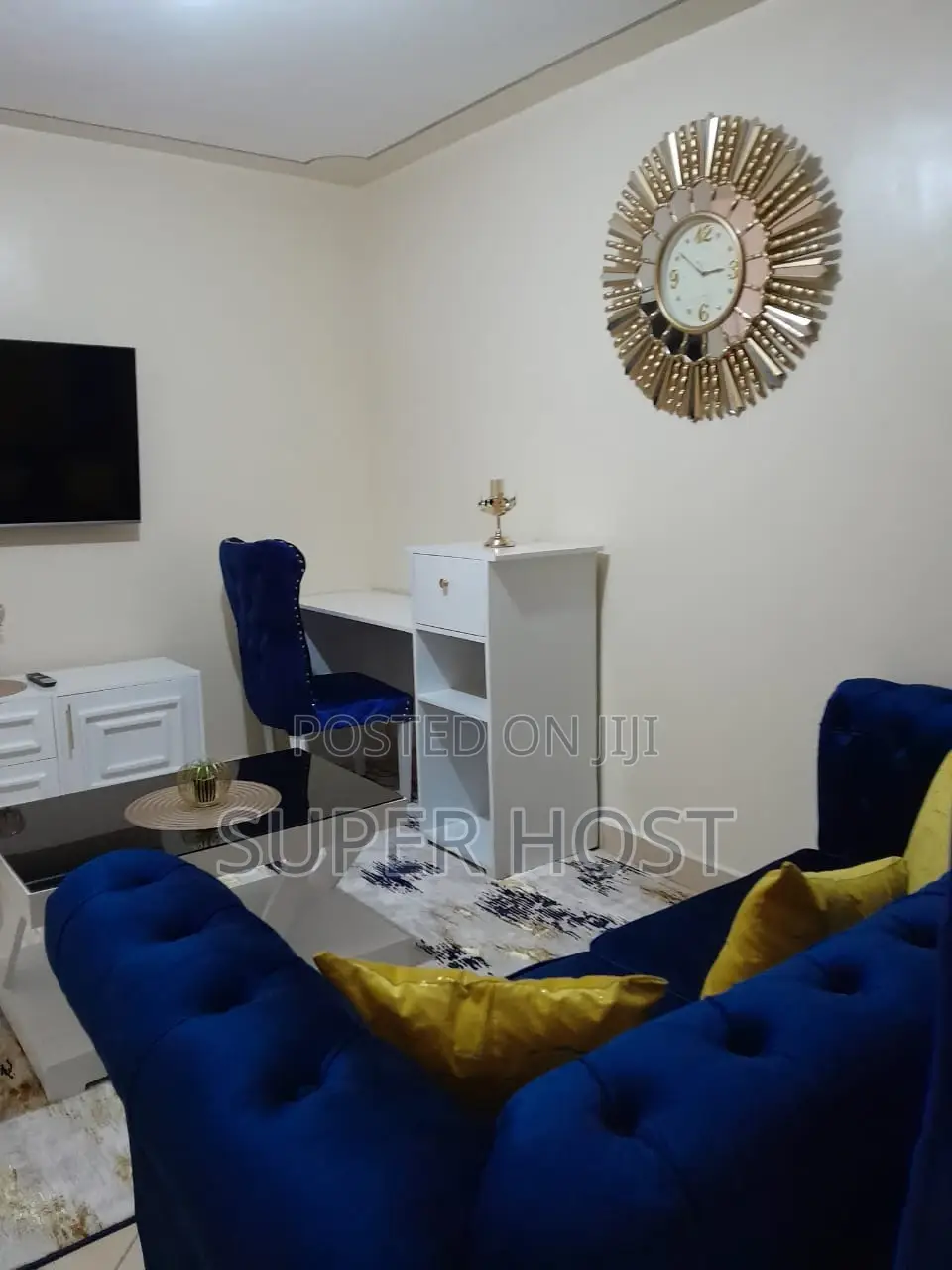 South B One-Bedroom: Comfortable & Spacious Living Space in South B