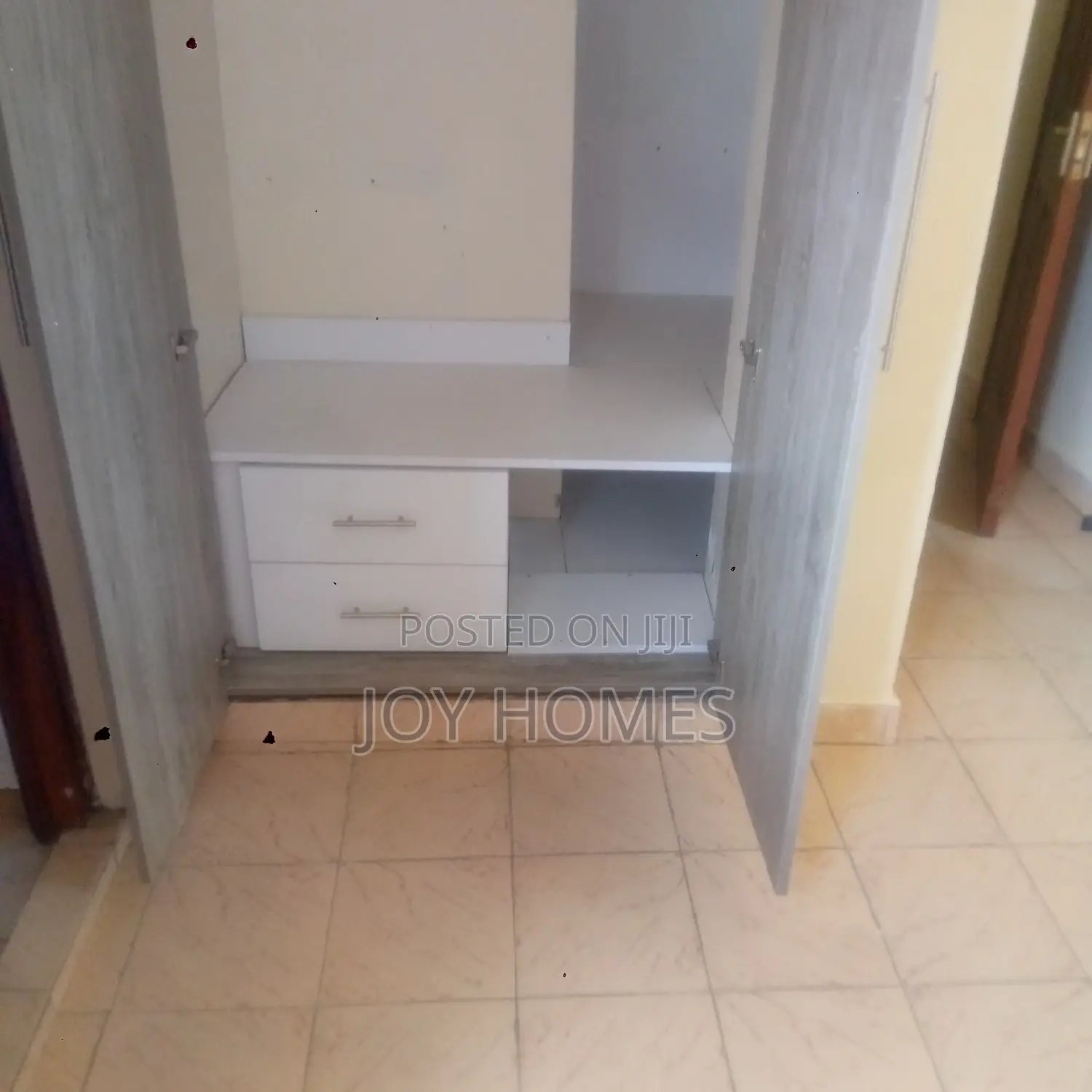 Modern 2-Bedroom Apartment for Rent in South Bend in South B