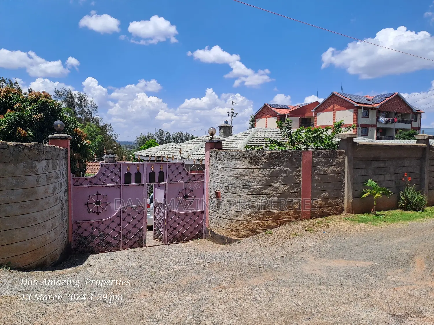 5-Bedroom Bangalow on 1/4 Acre Land for Sale in Ngong - Commercial Opportunity in Ngong