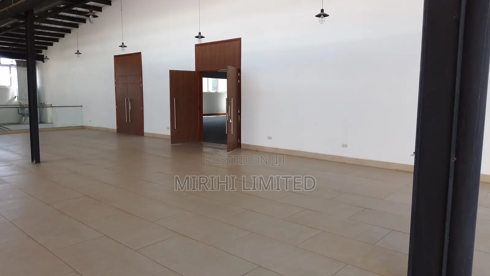 Ideal Venue for Every Occasion: Restaurant, Cafeteria, Wedding Hall in Parklands/Highridge