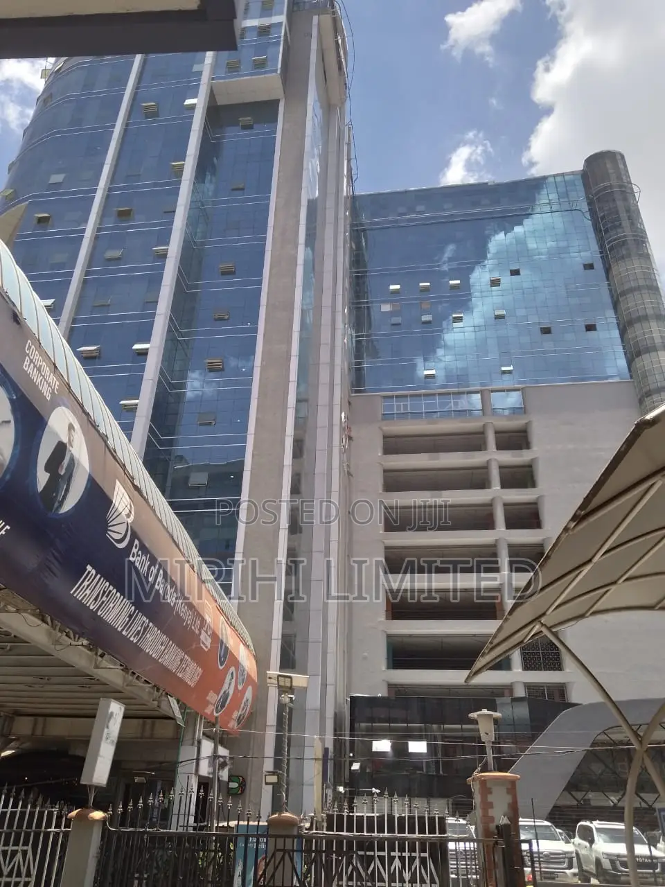 Ground-Floor Commercial Properties to Rent in Parklands/Highridge
