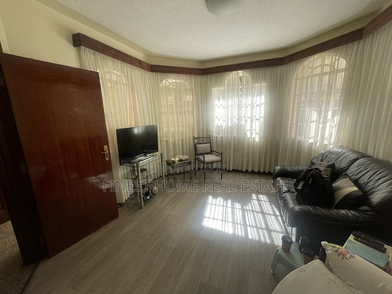 Riverside Drive, Westlands: 5-Bedroom Townhouse/Terrace Up for Sale in Riverside Drive