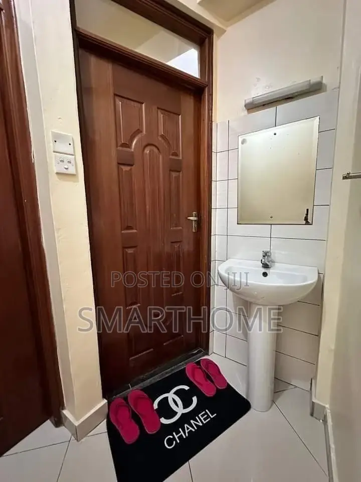 South B One-Bedroom Hideaway on Airbnb in South B