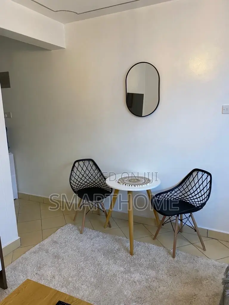South B One-Bedroom Hideaway on Airbnb in South B