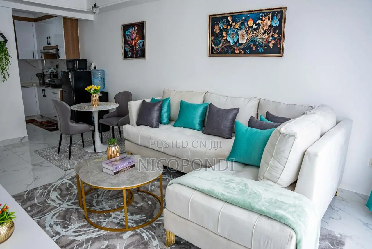 Kilimani 1-Bedroom Apartment with Furnishings for Lease in Kilimani