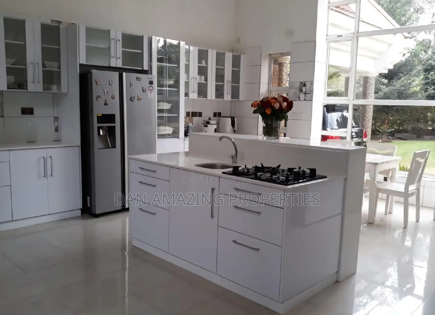 Prime 5-Bedroom Maisonette in Old Muthaiga - Ideal for Growing Families - For Sale Now! in Muthaiga