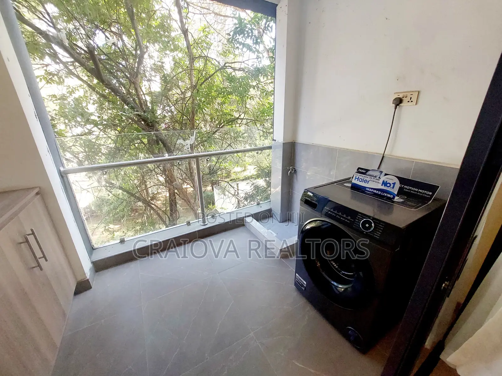 Trendy 1-Bedroom Apartment in Valley Arcade: Ideal for Rent in Valley Arcade
