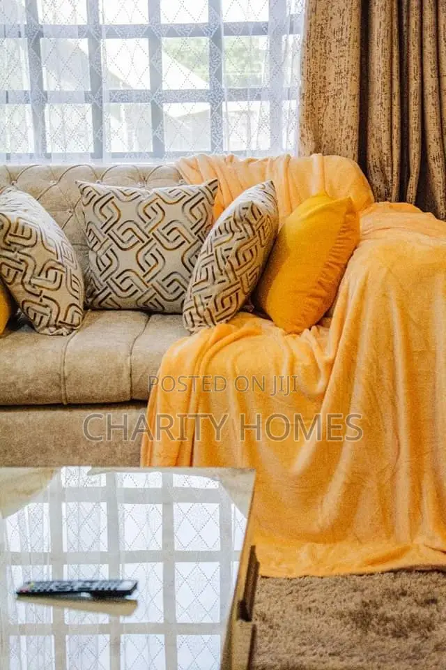 South B Cozy 1-Bedroom Vacation Rental in South B
