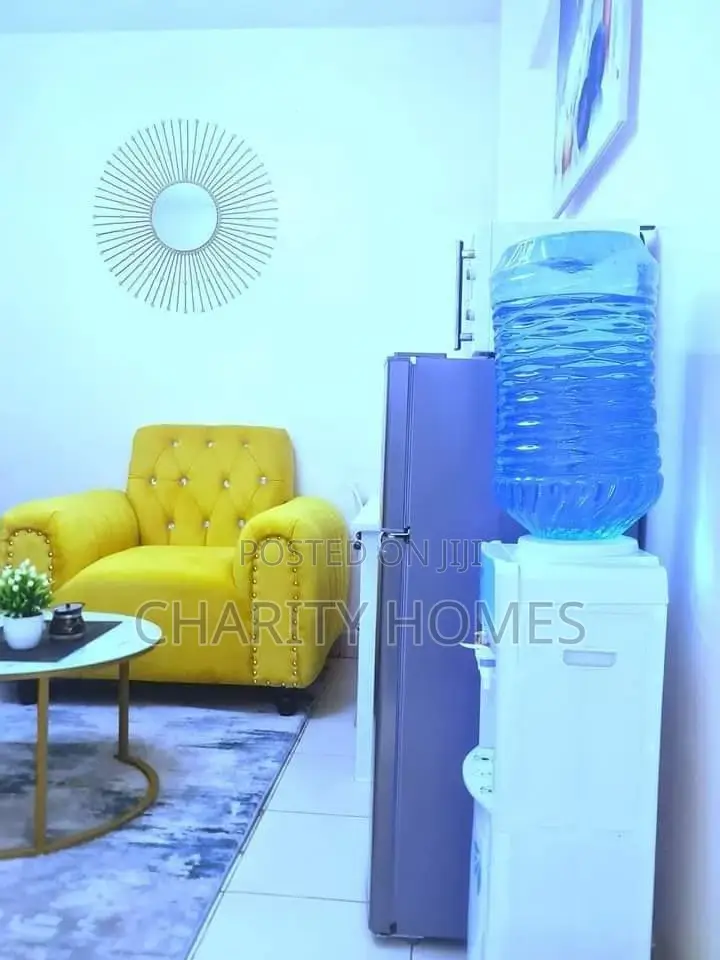 . Airbnb South B Vacation Rent in South B