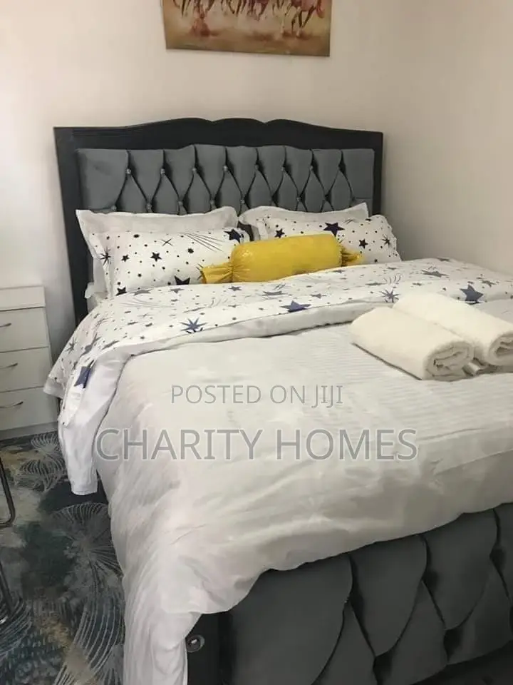 . Airbnb South B Vacation Rent in South B