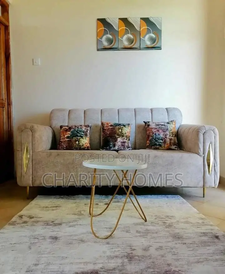 Comfortable One-Bedroom Airbnb Apartment in South B