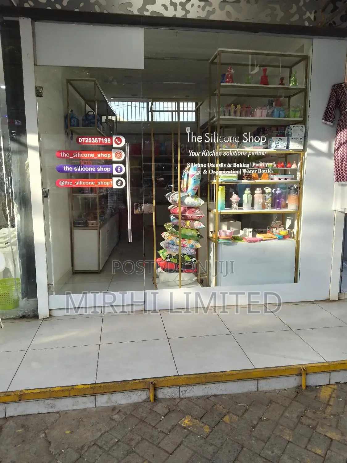 Ground Floor Commercial Property for Rent: Ideal Business Location in Parklands/Highridge
