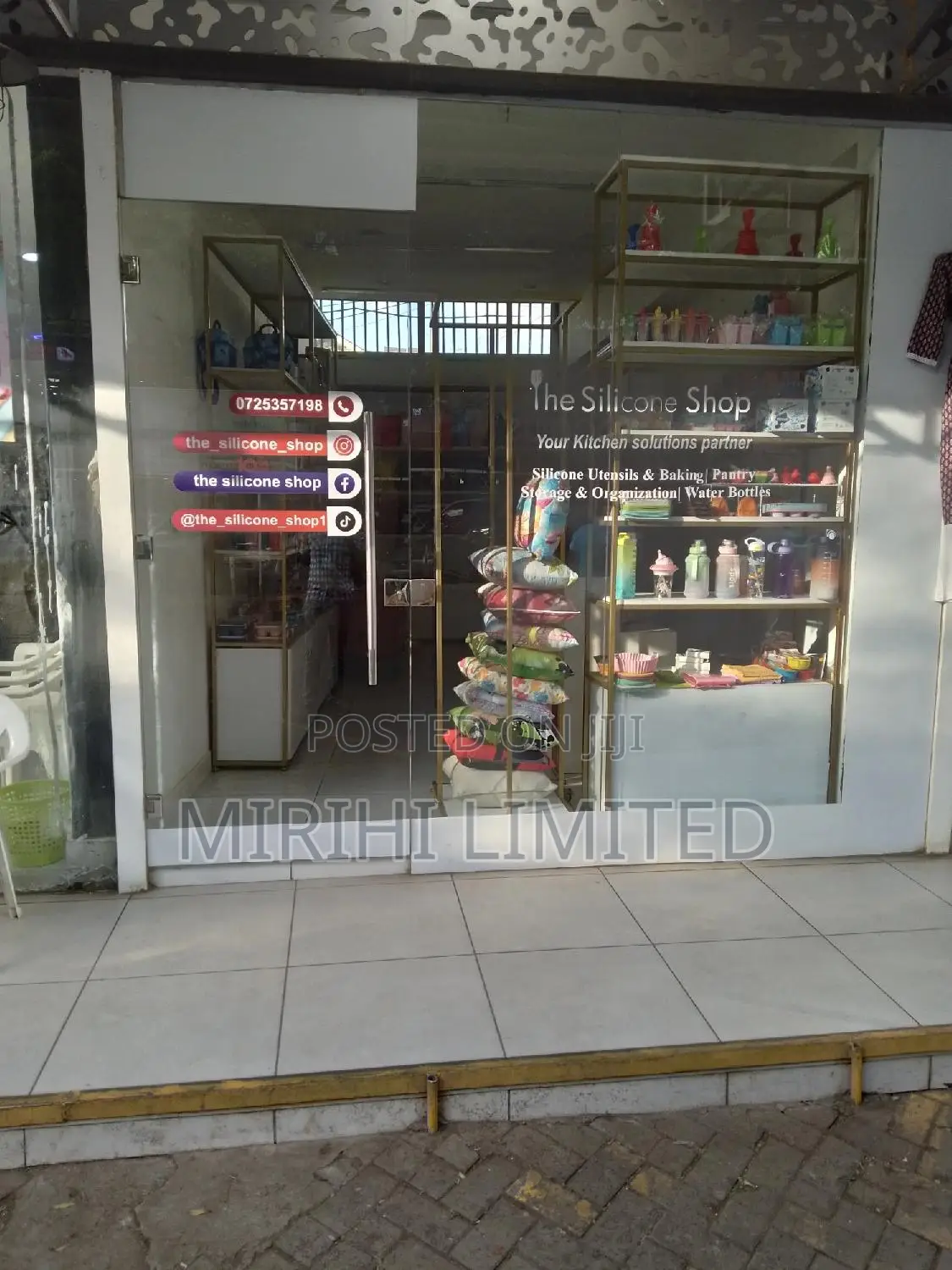 Ground Floor Commercial Property for Rent: Ideal Business Location in Parklands/Highridge