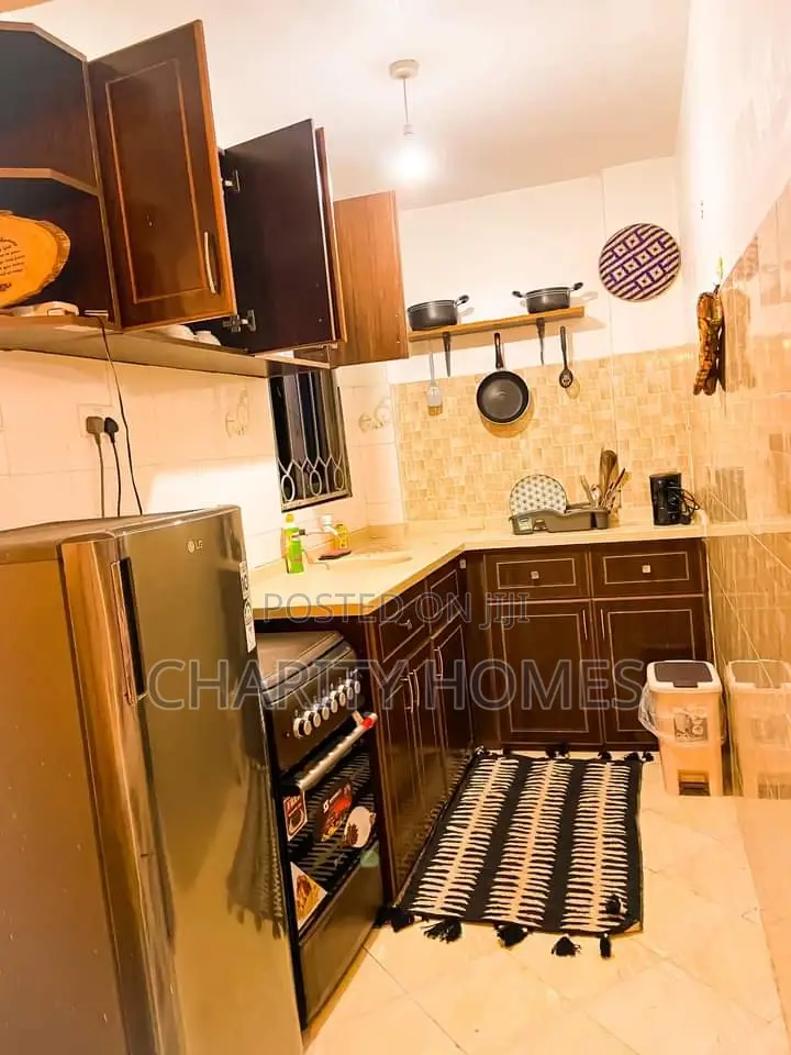 Cozy One-Bedroom Stay in South B's Papino Apartment in South B