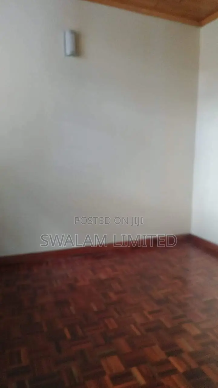 Kitengela's Muigai Neighborhood: 5-Bedroom Maisonette for Rent in Kitengela