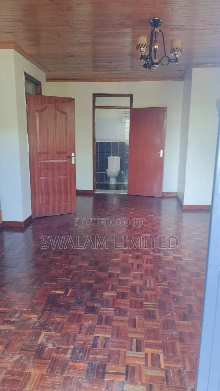 Kitengela's Muigai Neighborhood: 5-Bedroom Maisonette for Rent in Kitengela