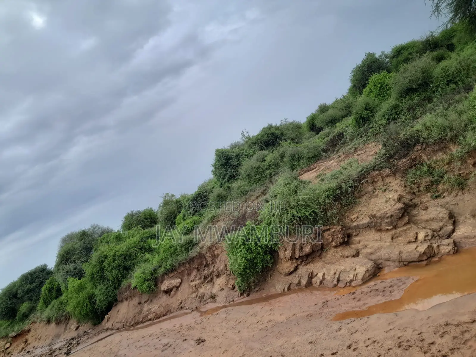 16 Acres Vargin Land in Makindu in Makindu