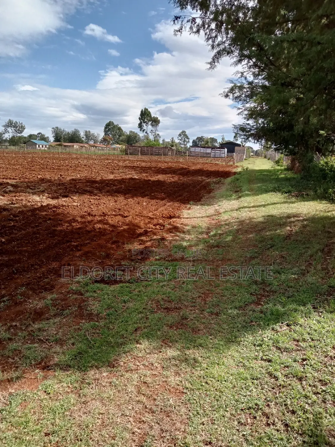 One Acre Kaplelach With Title in Kapsuswa