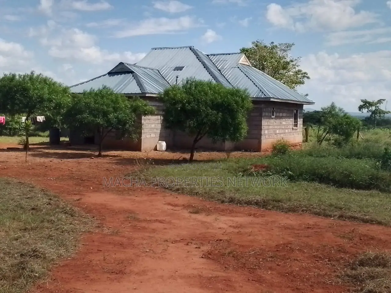 Immediate Sale 3-Bedroom Home with 1 Quatre Acre Land - Kes 2.8M in Masinga Central