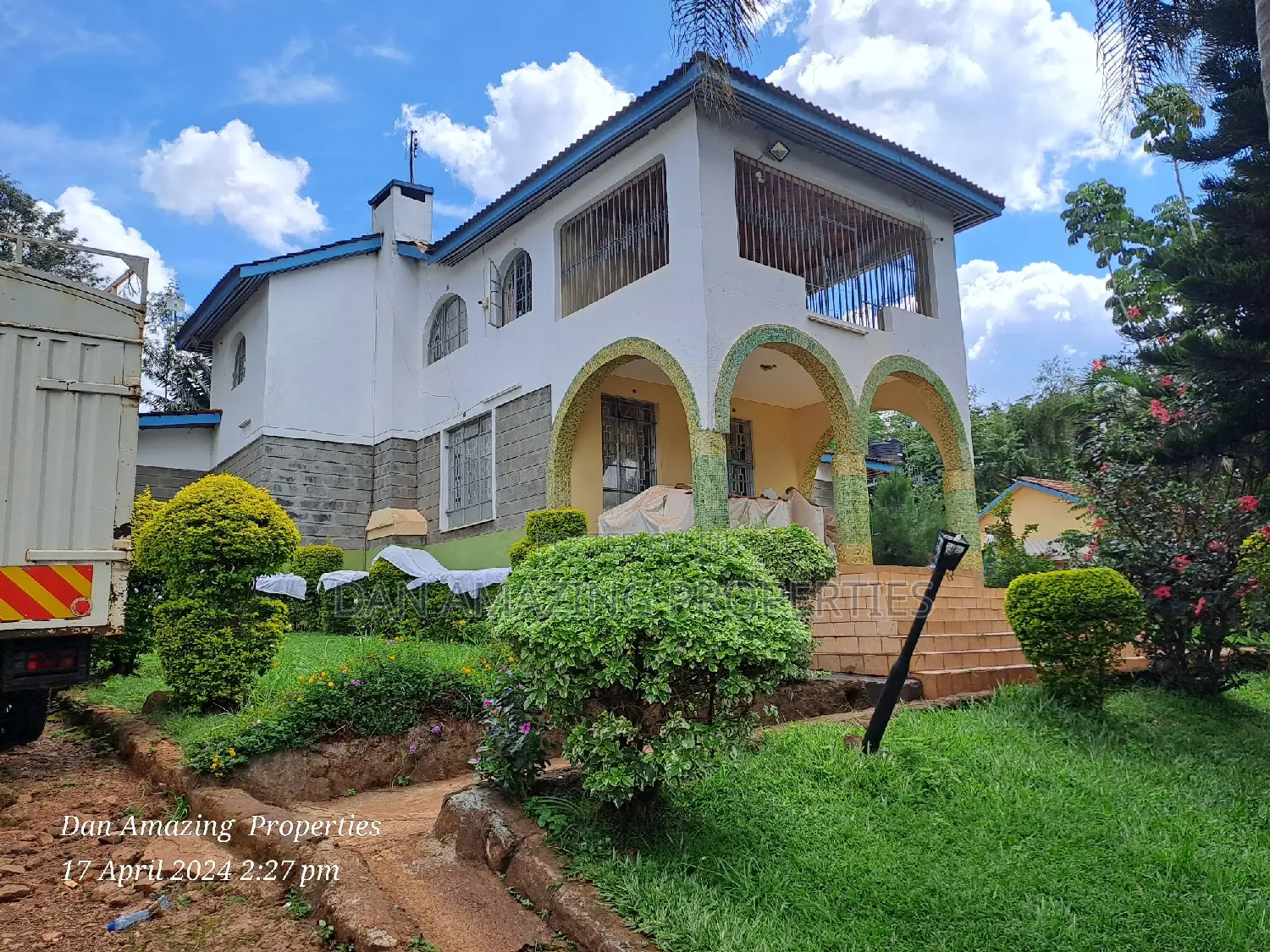 Luxury 5Bed Mansion on 4 Acres in Kangoya, Kiambu - For Sale in Kiambu CBD