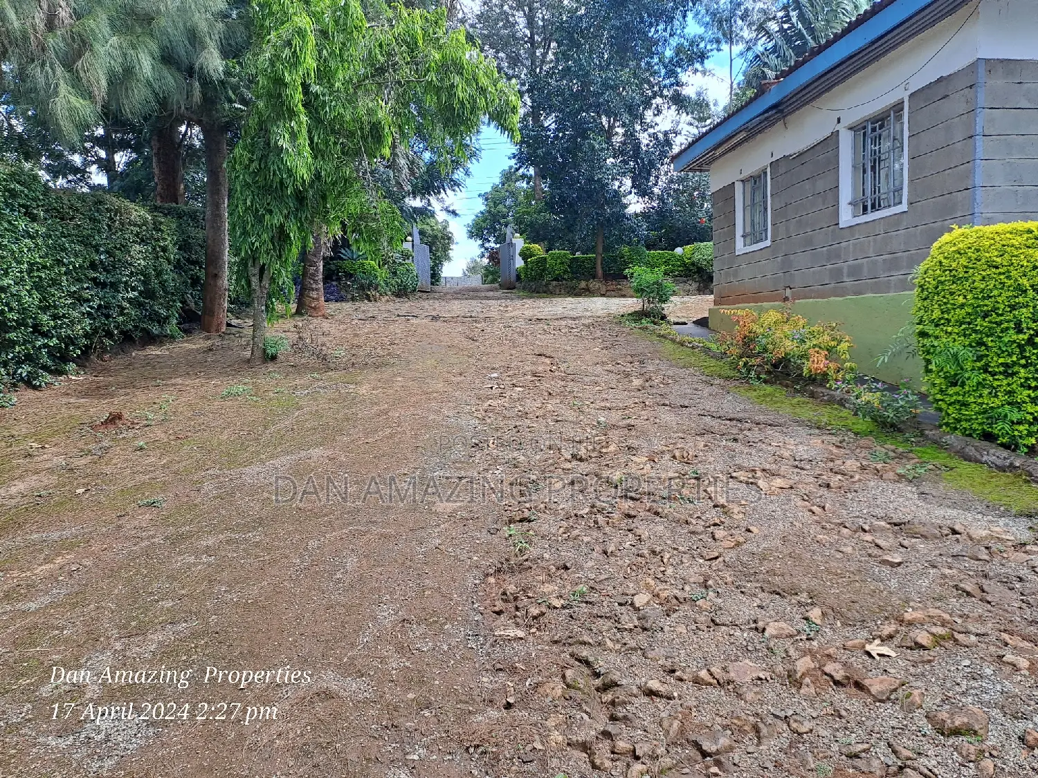Luxury 5Bed Mansion on 4 Acres in Kangoya, Kiambu - For Sale in Kiambu CBD