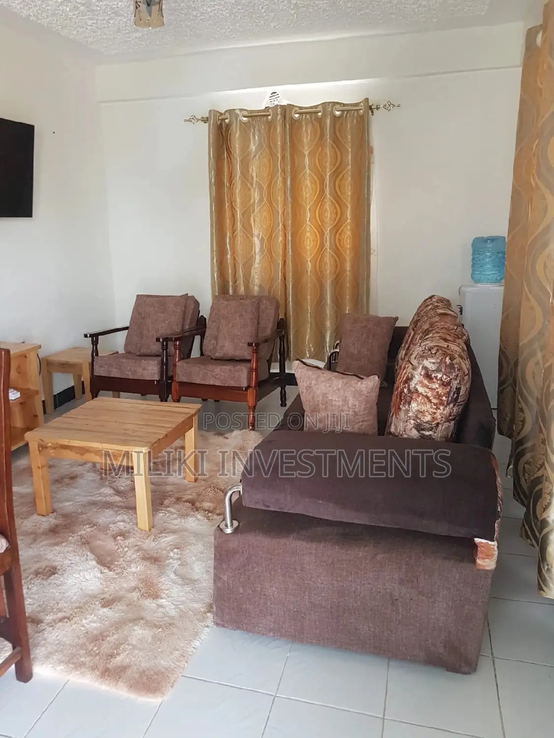 5-Bedroom Furnished Maisonette in Membly, Membley Estate - Sale Announced in Membley Estate