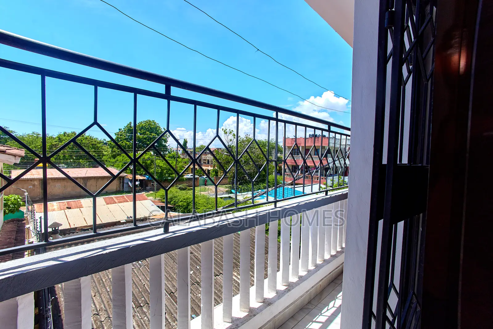 Vok, Mombasa: Airbnb near Nyali Road, Close to Naivas in Bombolulu