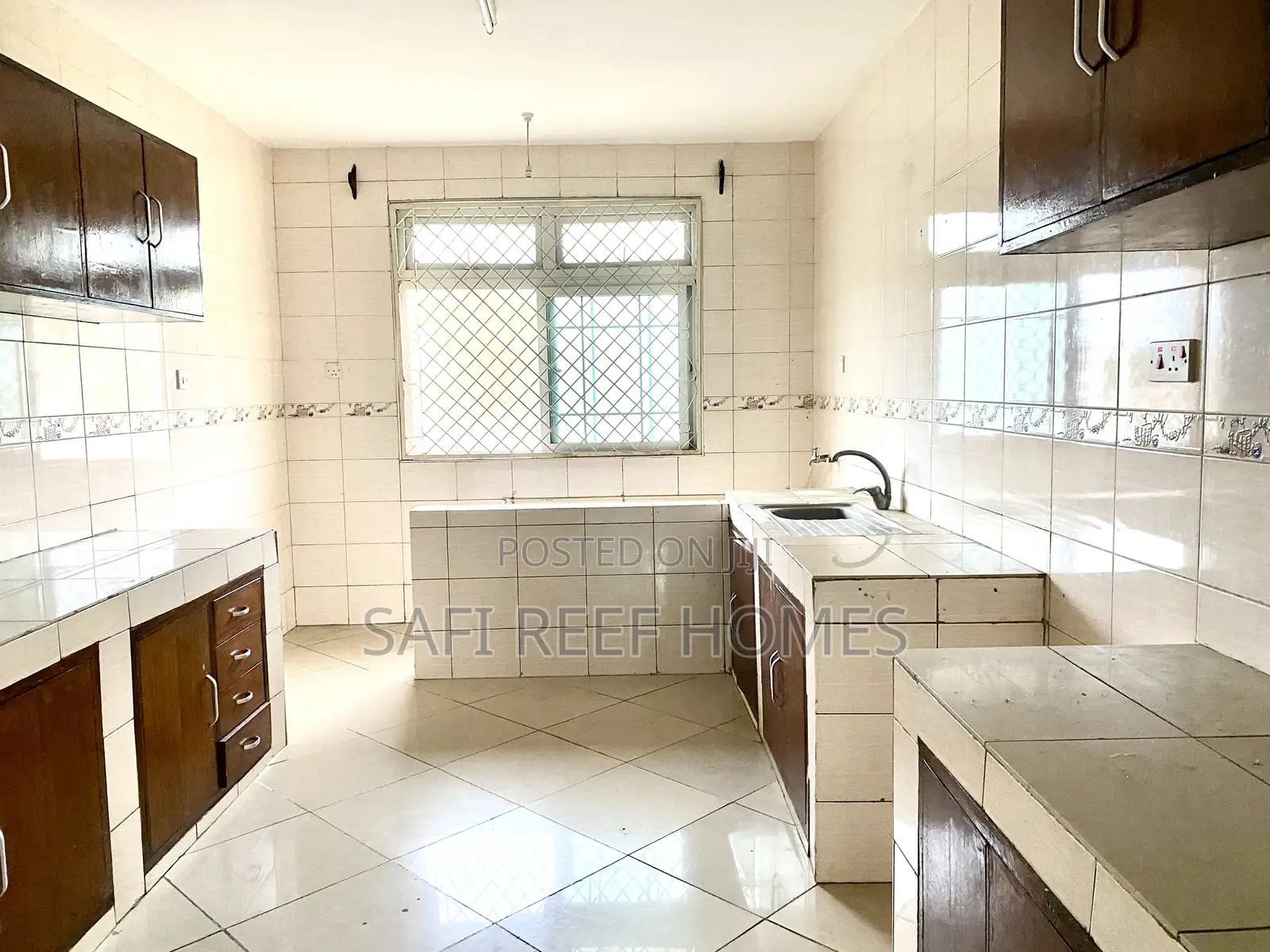 Nyali's 3-Bedroom Apartment for Rent - Move-In Ready in Nyali
