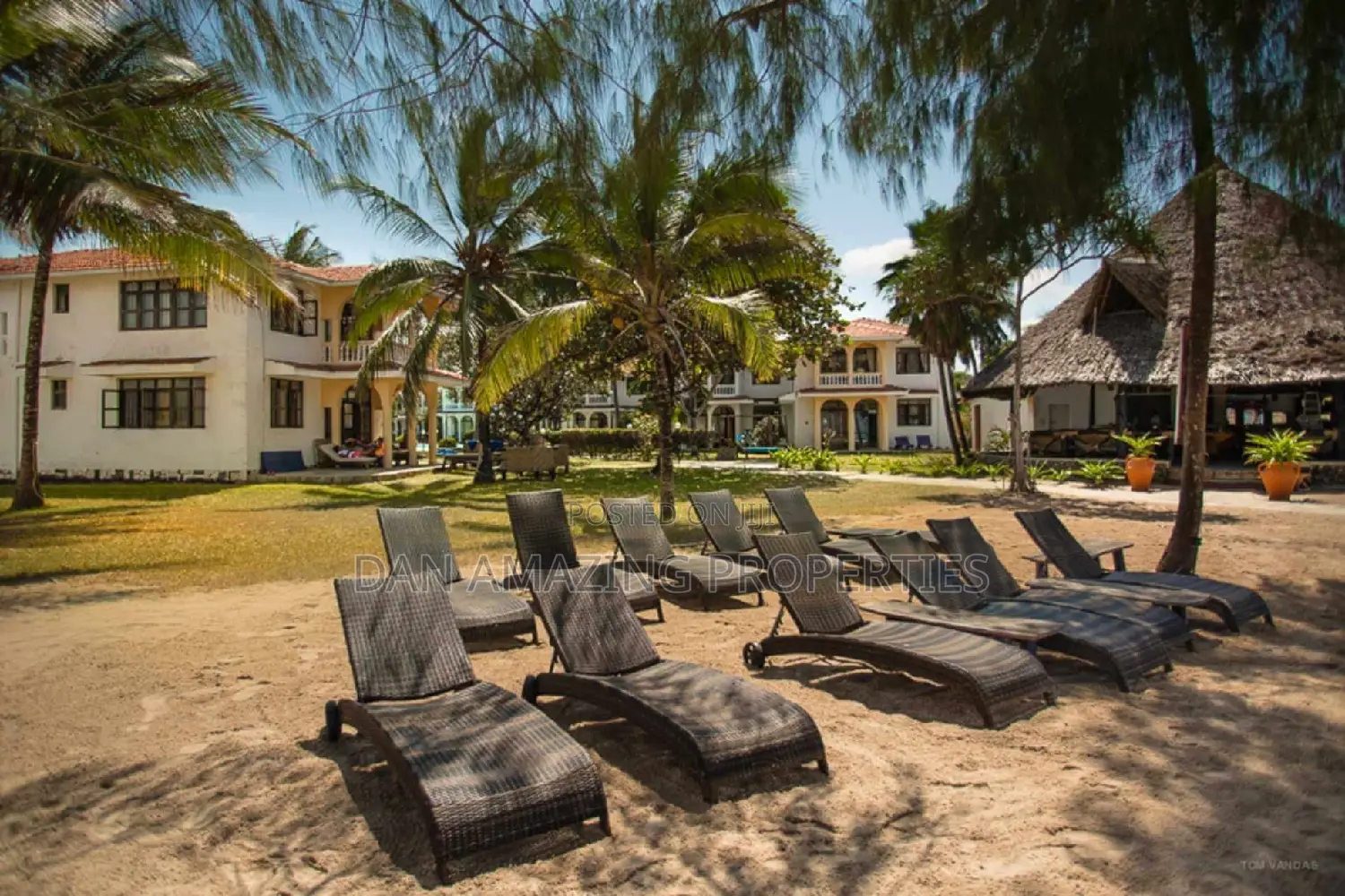 Beachfront Villa for Sale in Mombasa, Diani, Kenya in Ukunda