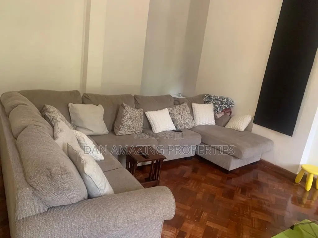 Luxury 5-Bedroom Maisonette with 0.7-Acre Land in Sunder Close, Kitisuru - For Sale in Kitisuru