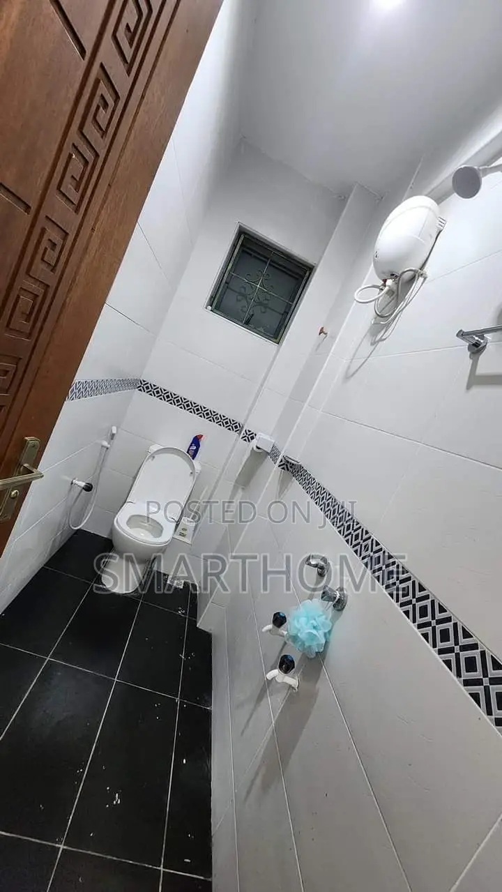 South B Accommodation: Spacious & Stylish Airbnb in South B
