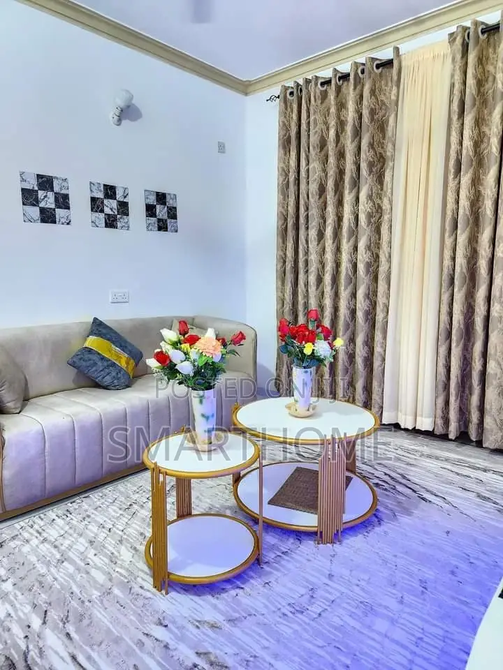 South B Accommodation: Spacious & Stylish Airbnb in South B