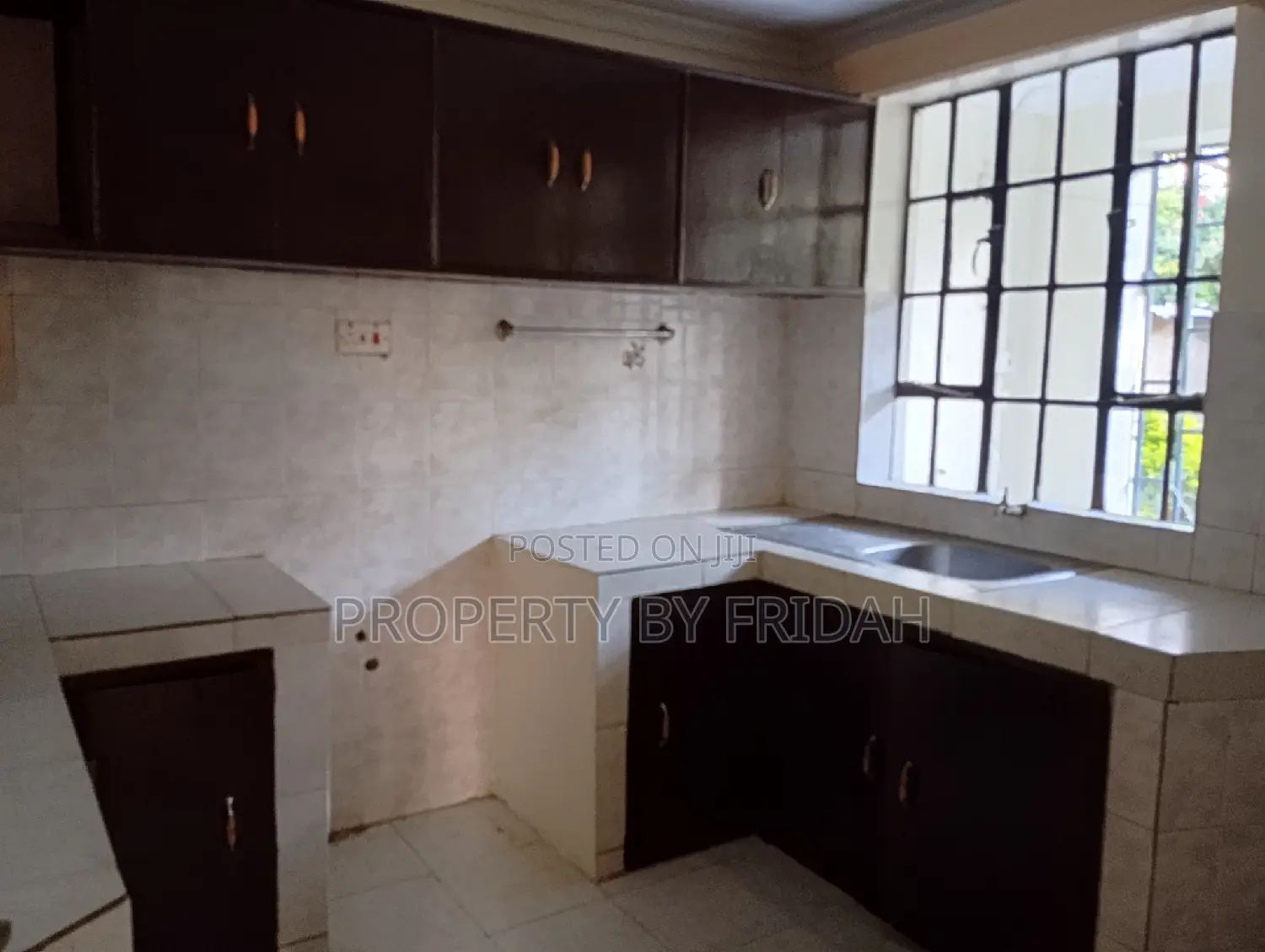 Stylish 4-Bedroom Bungalow in Kitengela's Prime Location for Rent in Kitengela