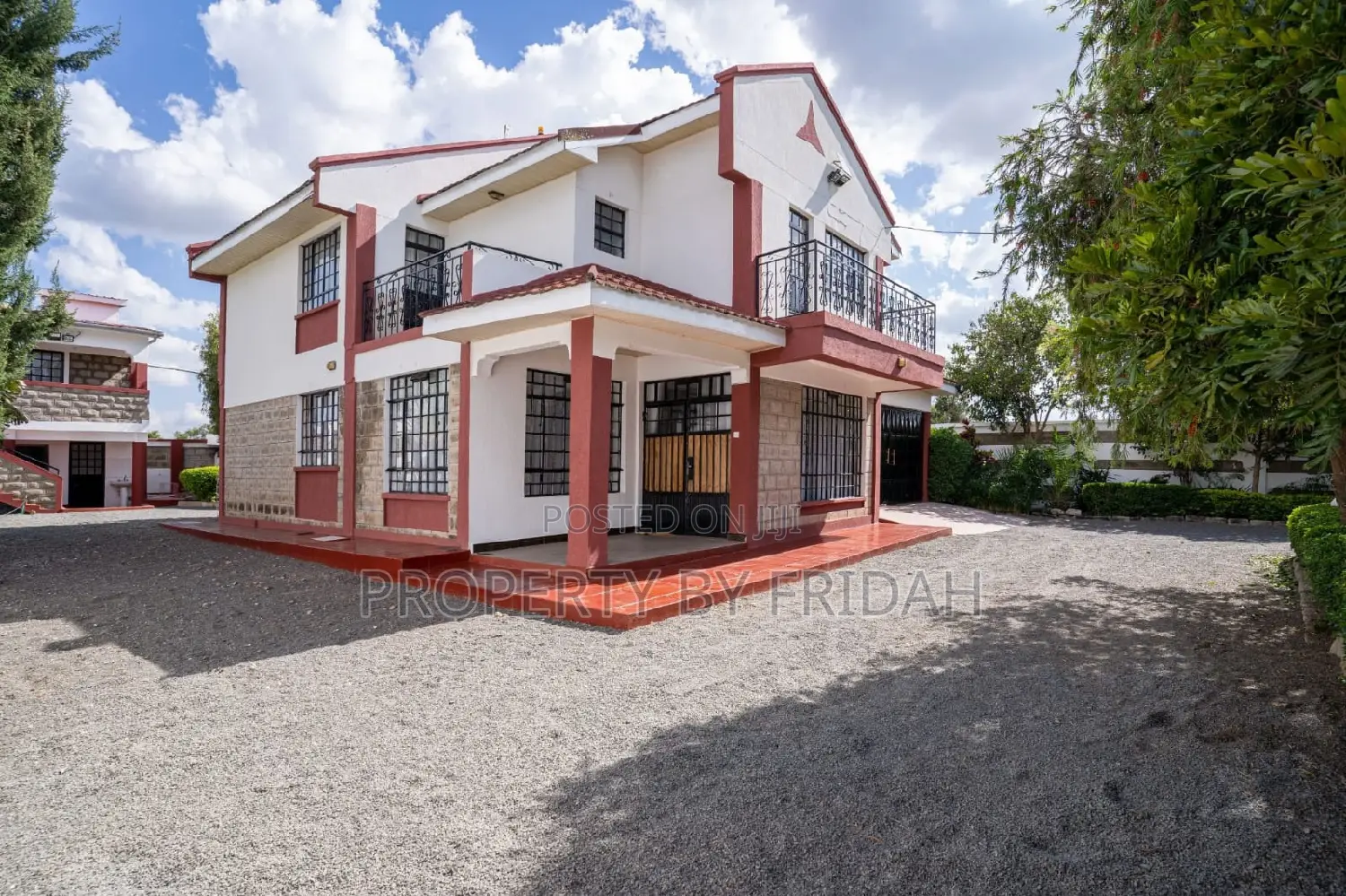Luxury 4-Bedroom Mansion in Athi River Available Now in Athi River